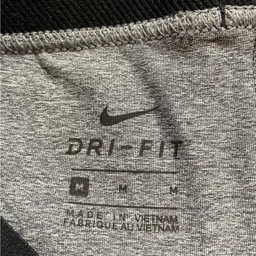 Nike Pro Leggings - Picture 3 of 3